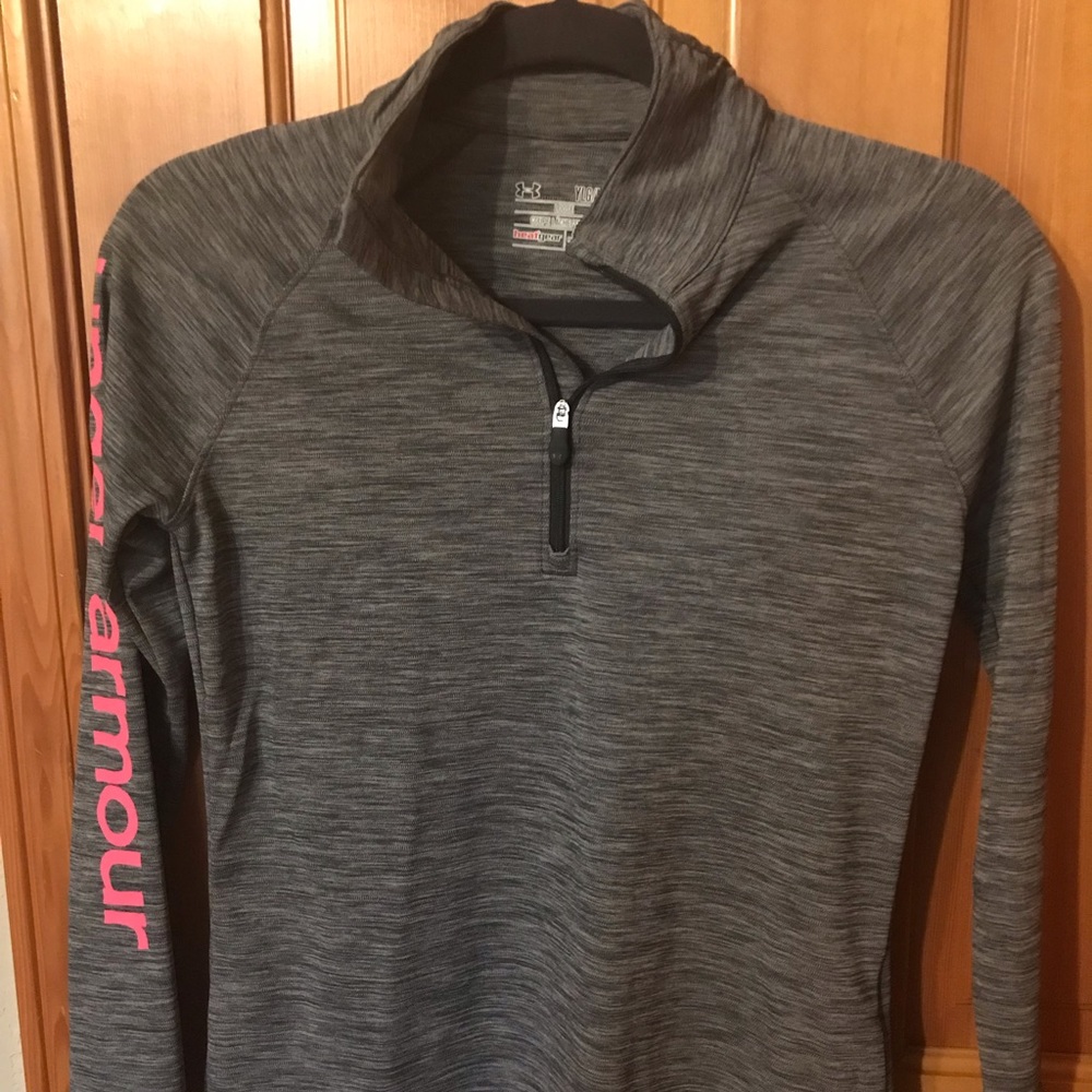 Under Armour Heat Gear 1/4 zip base layer, size youth large